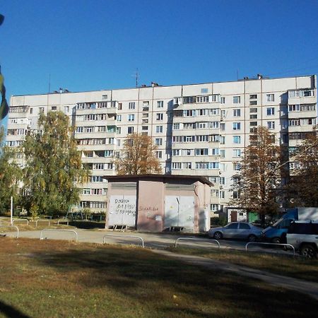 Apartment On Tankopiya Street Kharkov Luaran gambar